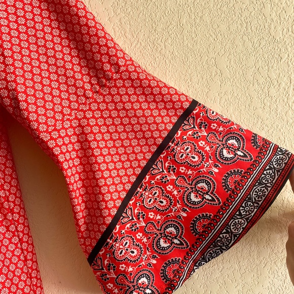 New Directions Formal Women’s Shirt with Neckline Detail size L - Picture 3 of 6